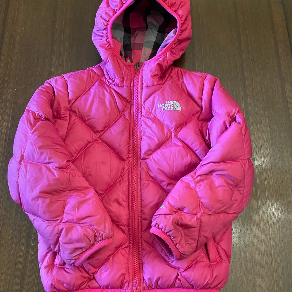 The North Face Girls XS (6) 550 Fill Down Puffer Coat Pink Reversible EUC